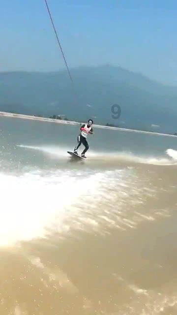 逃出昏暗的地下室2